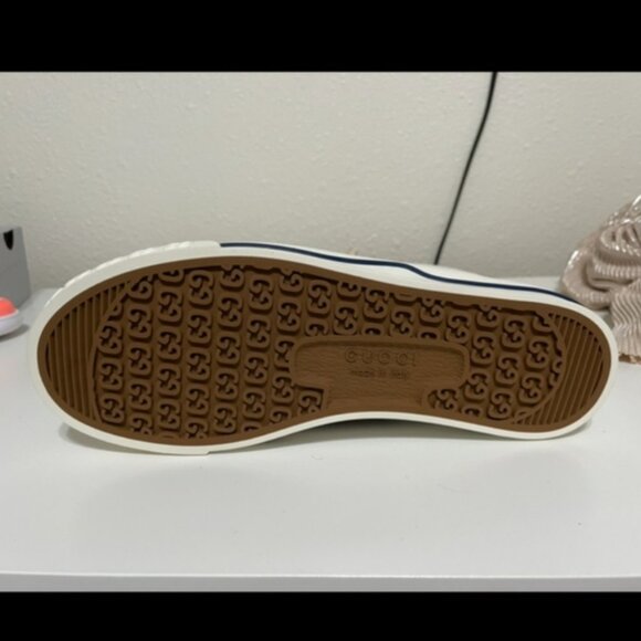 Gucci Sneakers Size 37/US 7 - Picture 5 of 10